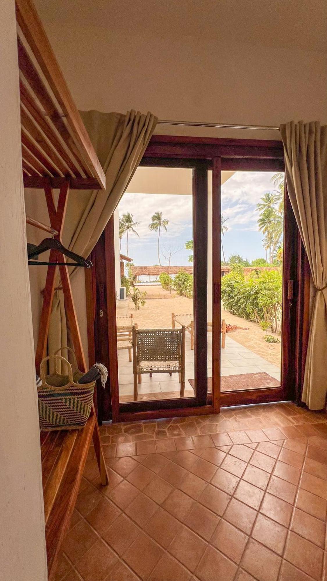 Mvuvi Boutique Resort Kiwengwa  Δωμάτιο φωτογραφία