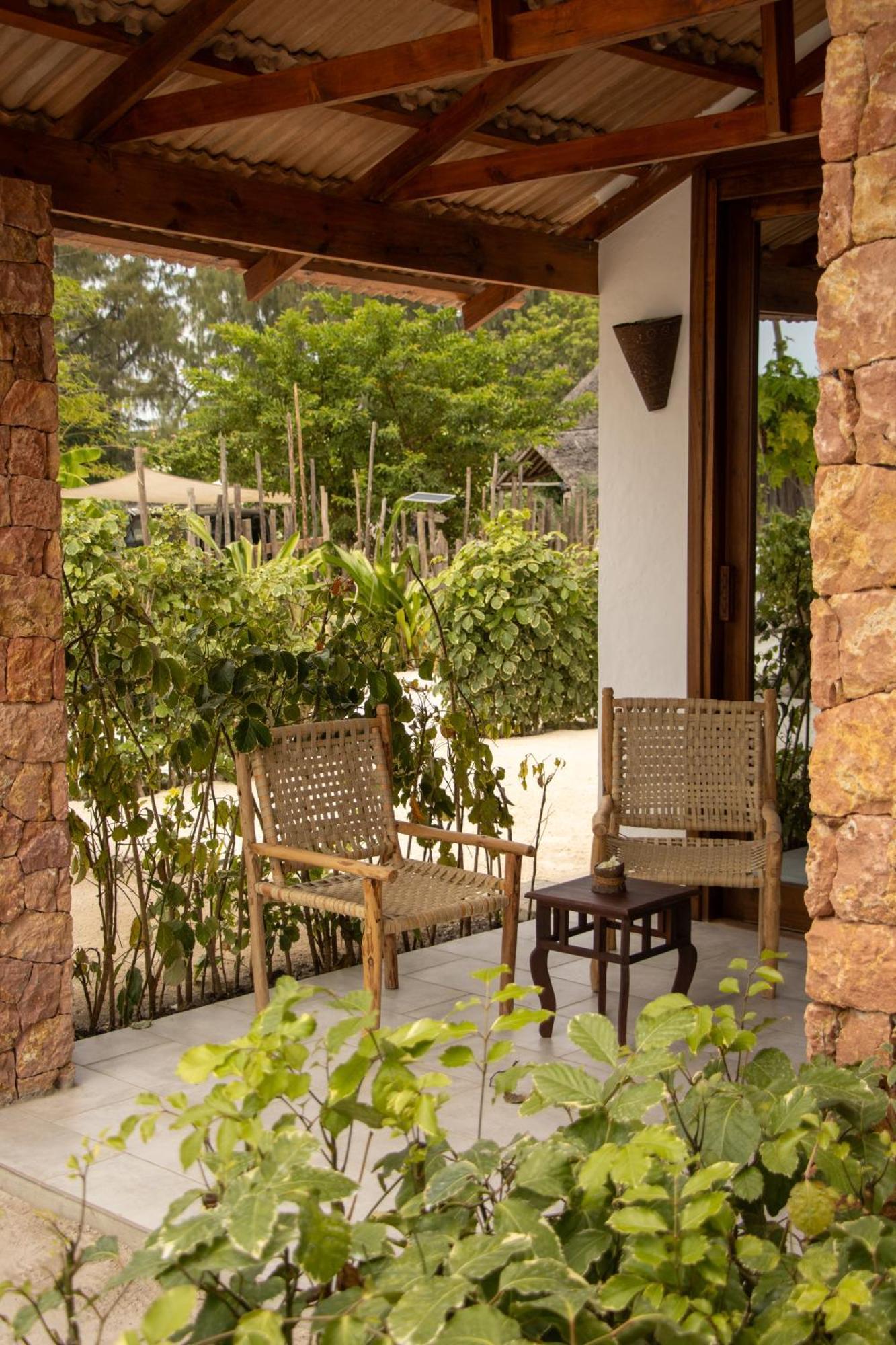 Mvuvi Boutique Resort Kiwengwa  Δωμάτιο φωτογραφία